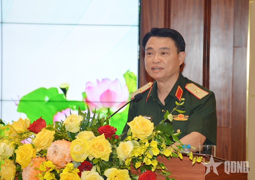 Triển lãm Quốc phòng quốc tế Việt Nam 2026: Tập huấn sĩ quan liên lạc và phiên dịch phục vụ các đoàn khách quốc tế