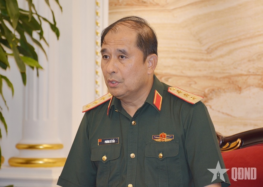 Triển lãm Quốc phòng quốc tế Việt Nam 2026: Thượng tướng Phùng Sĩ Tấn chủ trì họp Ban tổ chức